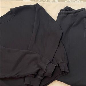 SKIMS Black Sweatshirt and Pants Set M